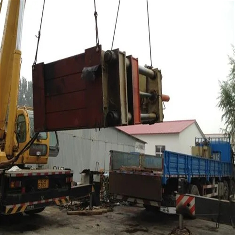 彬村山华侨农场小型汽车吊出租