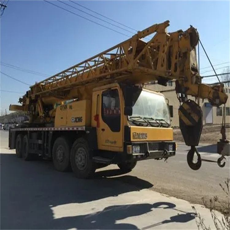 彬村山华侨农场哪里有专业吊车出租